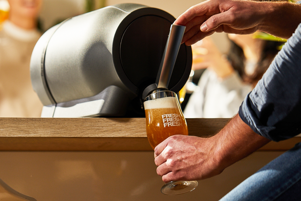 What is Draft Beer? Draft vs Draught Beer Explained