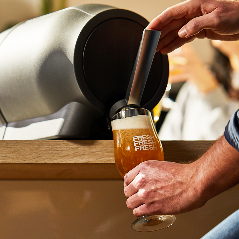 What is Draft Beer? Draft vs Draught Beer Explained