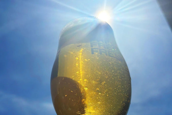 Your Summer’s Signature Pour: Meet En Casa Lime Mexican Lager